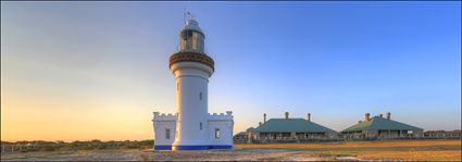Point Perpendicular Lighthouse - NSW (PB5D 3066)